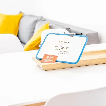 Apartment Le White - Clim Parking Wifi 5min Neuf 6max -top Pros Servicesconciergerie La Grande-Motte